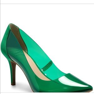 Womens Zitah Pointed Toe Pumps